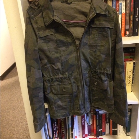 Army Jacket - Picture 1 of 3